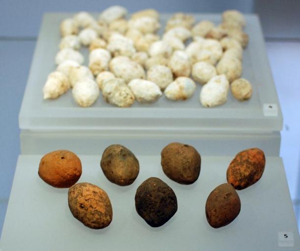  Clay sling bullets from Ardoch. In the National Museum of Scotland, Edinburgh.
