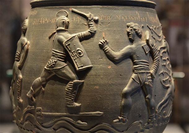 “The Colchester Vase” Roman period funerary urn (CC BY-SA 2.0)