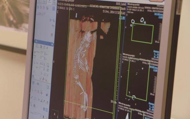 Computer imaging showing the remains of the fetus inside the tomb of Peder Winstrup.