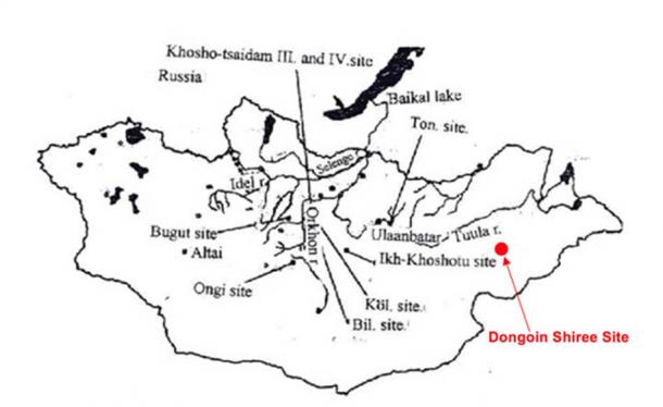 Conventional map showing places of ancient Turkic inscriptions and ruins on the Mongolian Plateau　(Image: Takashi OSAWA)
