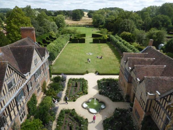 Coughton Court, Warwickshire