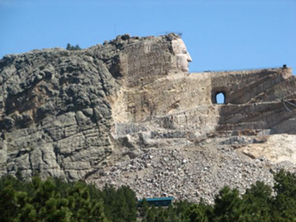 Crazy Horse Monument in the distance. (UMASANKAR KIRUBAPURI / CC BY-SA 2.0)
