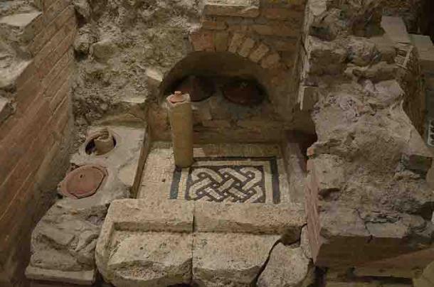 Cremation was a more expensive option. (Carole Raddato / CC BY-SA 2.0)