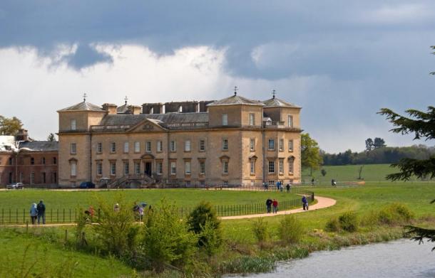 Croome Court, in Worcestershire, close to where the wine bottles were discovered. (Tony Hisgett / CC BY-SA 2.0)