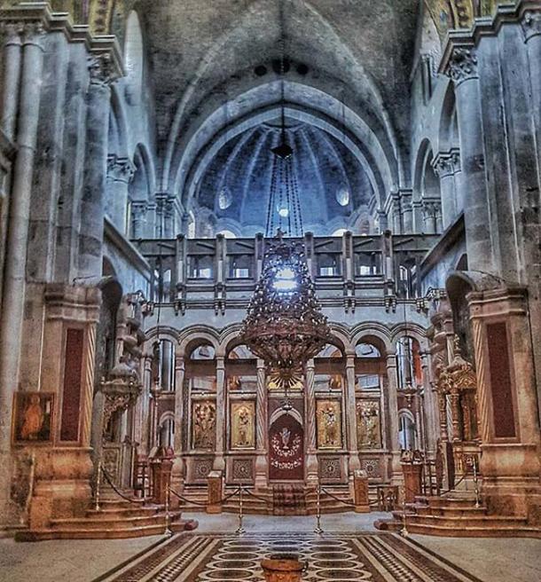 Fachada interior actual de la Iglesia del Santo Sepulcro (CC BY-SA 4.0)