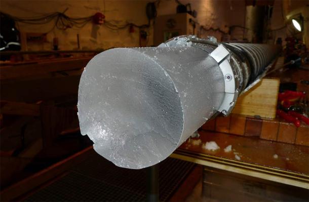 Detailed records of past explosive volcanic eruptions are archived in the Greenland ice sheet and accessed through deep-drilling operations. (Image: Dorthe Dahl-Jensen / DRI)