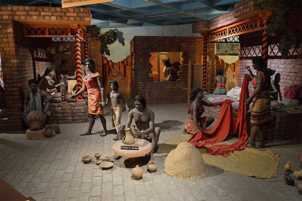 Diorama of everyday life in Indus Valley Civilization at the National Science Centre in Delhi, India. (Biswarup Ganguly / CC BY 3.0)