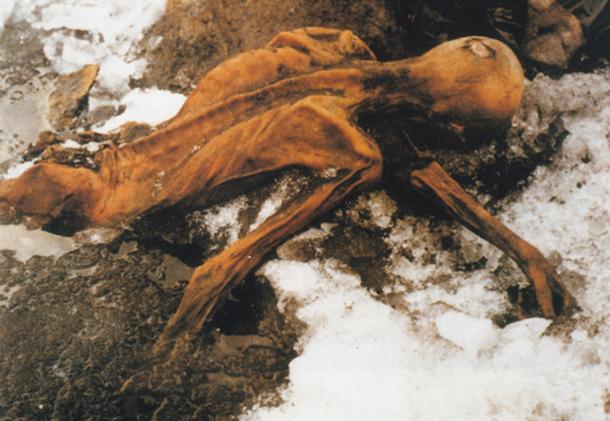 Discovering of the body of Ötzi the Iceman. (Ekaterina Didkovskaya/CC BY NC 2.0)