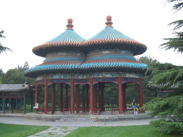 Double Ring Longevity Pavilion in Temple of Heaven Park (Vmenkov / CC BY-SA 3.0)