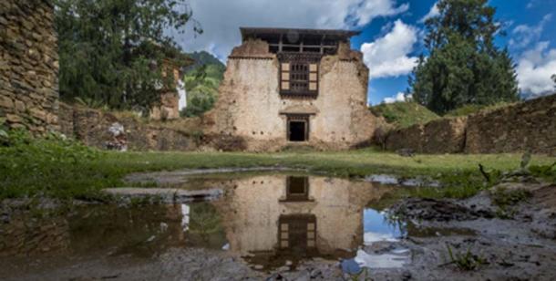 Drukgyel Dzong, Bhutan  Betty Sederquist / Adobe Stock