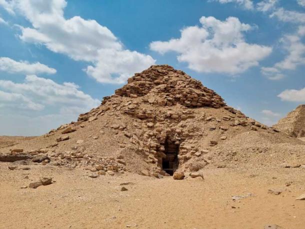 Early pyramids at Saqqara necropolis like Userkaf’s pyramid provide insight into the development of pyramid construction techniques (Prof. Mortel / CC BY SA 2.0)