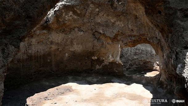 Early and Middle Preclassic period (2500-400 BC), conical tombs at the newly found site in the Lomas de Chapultepec area to the west of present-day Mexico City. (Fabian González/INAH)