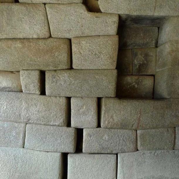 Earthquake recorded in about 1450 AD caused the separation of rocks in Machu Picchu. (Andina)