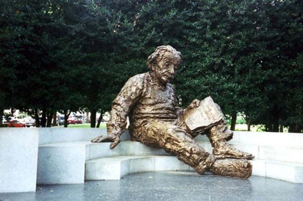Einstein Memorial, National Academy of Sciences, Washington, D.C. Wally Gobetz