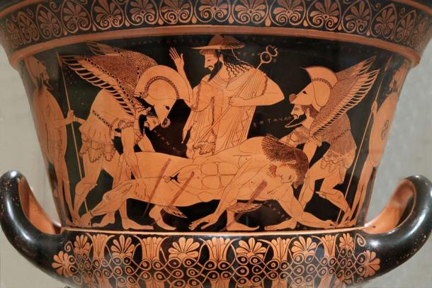 El jarrón de Euphronius, que representa el cuerpo de Sarpedón llevado por Hypnos y Thanatos (los dioses del sueño y la muerte), mientras Hermes observa. (Dominio publico)