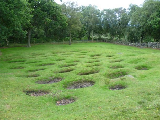 Example of Roman Lilia at Rough Castle, Antonine Wall. (Kim Traynor / CC BY SA 2.0)