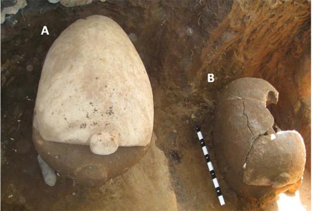 Excavation of sarcophagus A and B in 2009, where the Bali gold was found. (R. Westerlaken / Antiquity Publications Ltd)