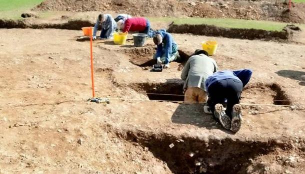 Excavations revealed a great deal of archaeological evidence of multiple occupations. Image: ANU