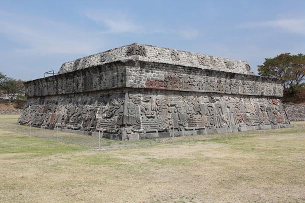 Temple of the Feathered Serpent 