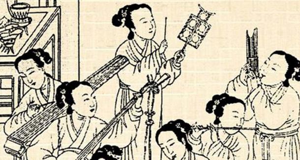 Female musicians performing Chinese classical music. 