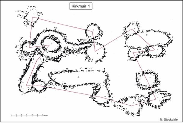 Figure 15. Kirkmuir 1. Rock Carving. (Author provided)