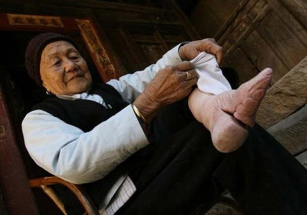 Foot Binding