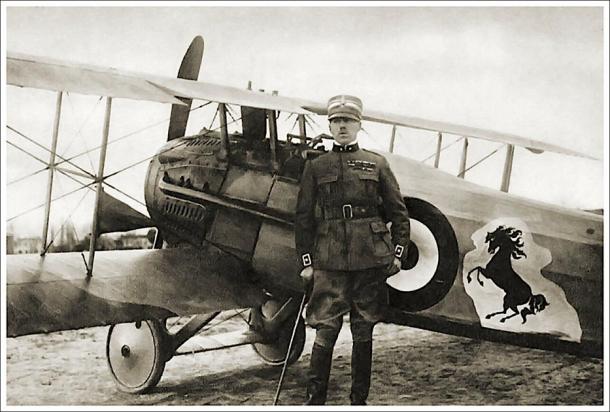 Francesco Baracca with his SPAD fighter jet with the prancing horse logo that later became the emblem of Ferrari. (Tom Wigley / CC BY-NC-SA 2.0)