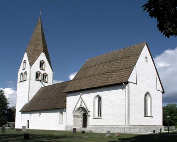 Gärde Church exterior (Public Domain)
