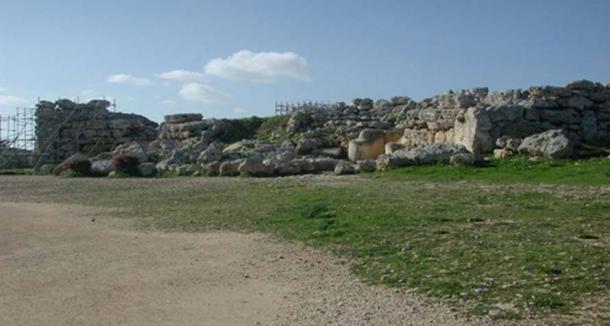 View of the Ġgantija temple complex.