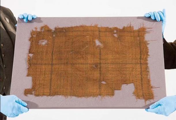 The Glen Affric tartan is the oldest Scottish tartan discovered to date. (Alan Richardson / V&A Dundee)