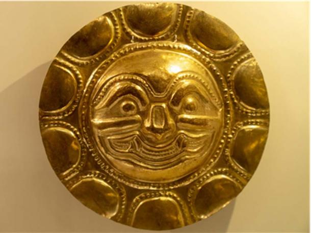Gold plate displayed at the Gold Museum, Bogota
