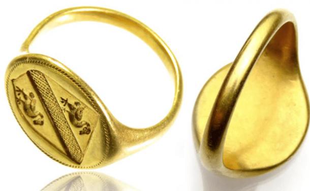 Gold signet ring bearing the coat of arms of Sir Matthew Jenison, once Sheriff of Nottingham. (Hansons Auctioneers)