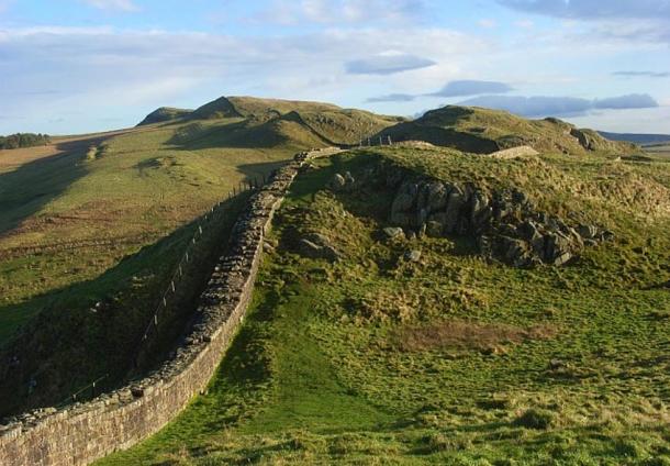Hadrian's Wall near Caw Gap (Wikimedia Commons)
