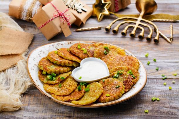 Traditional Hanukkah dish latkes (happy_lark / Fotolia)