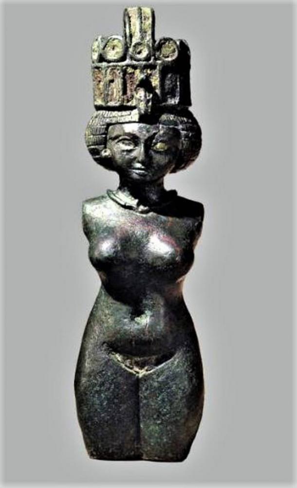 Hathor, bronze statuette, 8th century BC