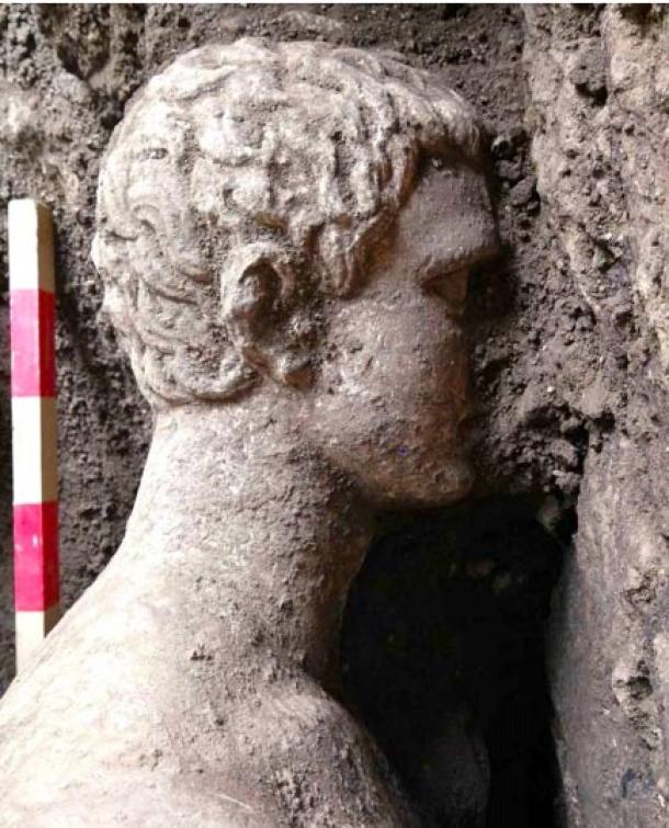 Head and shoulders of the remarkably preserved Hermes statue at Heraclea Sintica. (Archaeologia Bulgarica)