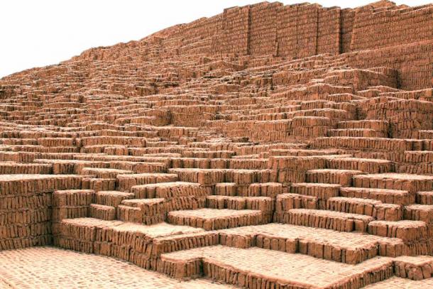 The Huaca Pucllana in Lima, Peru, a sacred site of the pre-colonial Lima culture (Alexmillos / Adobe Stock)