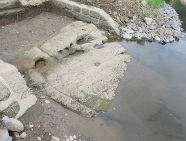 Hunger stone found on the Elbe at Decin.