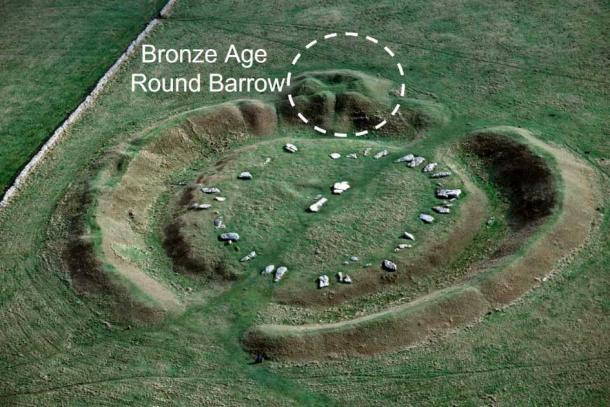 Fig. 4. The Ley Hunters even superimposed a round barrow on the earthen bank of Arbor Low henge. (Author Provided)