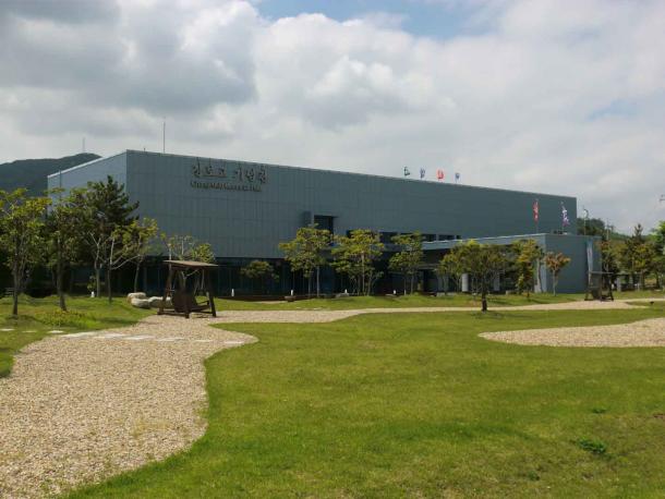 Jang Bogo Memorial Hall on Wando island, South Korea. (hyolee2 / CC BY-SA 3.0)