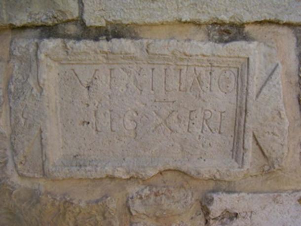 Inscription from Abu Ghosh mentioning a ‘vexillatio’, a detachment, of the Xth Roman legion. (Avi1111 / Public Domain)