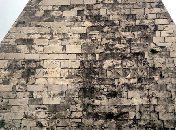 Inscription on the Pyramid of Cestius