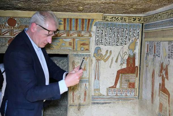 Inside the painted tomb. Credit: Ministry of Antiquities