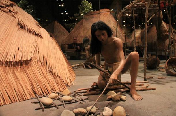 Interpretive Center at Cahokia Mounds, display depicting everyday life in the once-thriving ancient metropolis. 