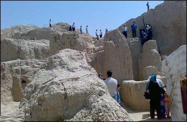 Excavations at the Jiroft mound