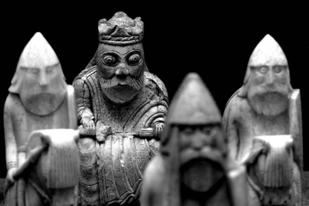 The King Defended. The Lewis Chessmen. 