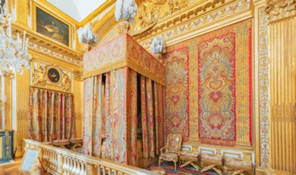 King Louis XIV’s bedroom was a royal staging ground. V_E/Shutterstock.com