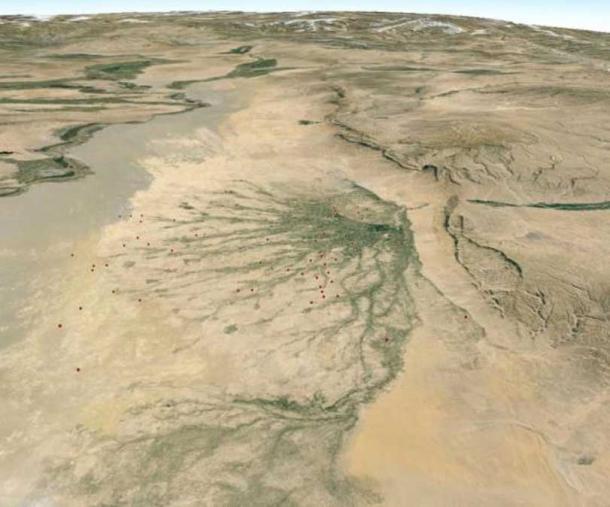 Known archaeological sites in northern Afghanistan follow active courses and paleochannels of the Balkhab River; CAMEL staff have mapped thousands more of them using satellite imagery, including the sites shown in the section above.