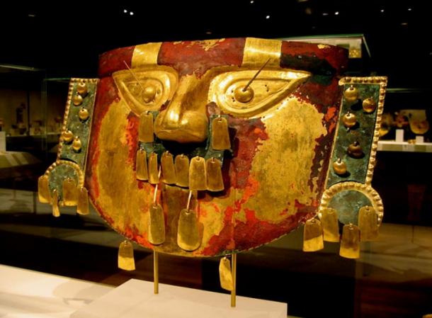 Lambayeque funerary mask from the 9th to 11th centuries, found in a burial mound previous to the recent finds.