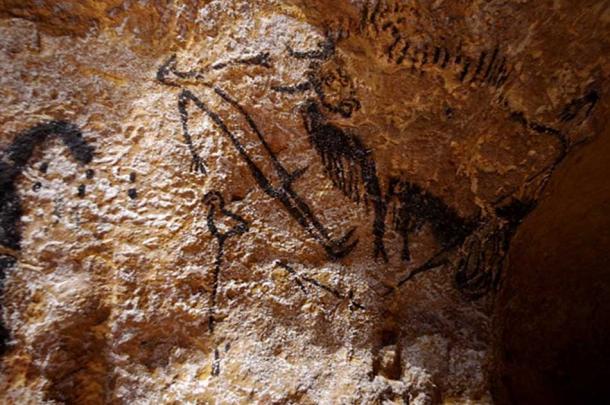 Lascaux 4, Montignac, Dordogne, France. Pictures takes in the part called atelier. (Public Domain)